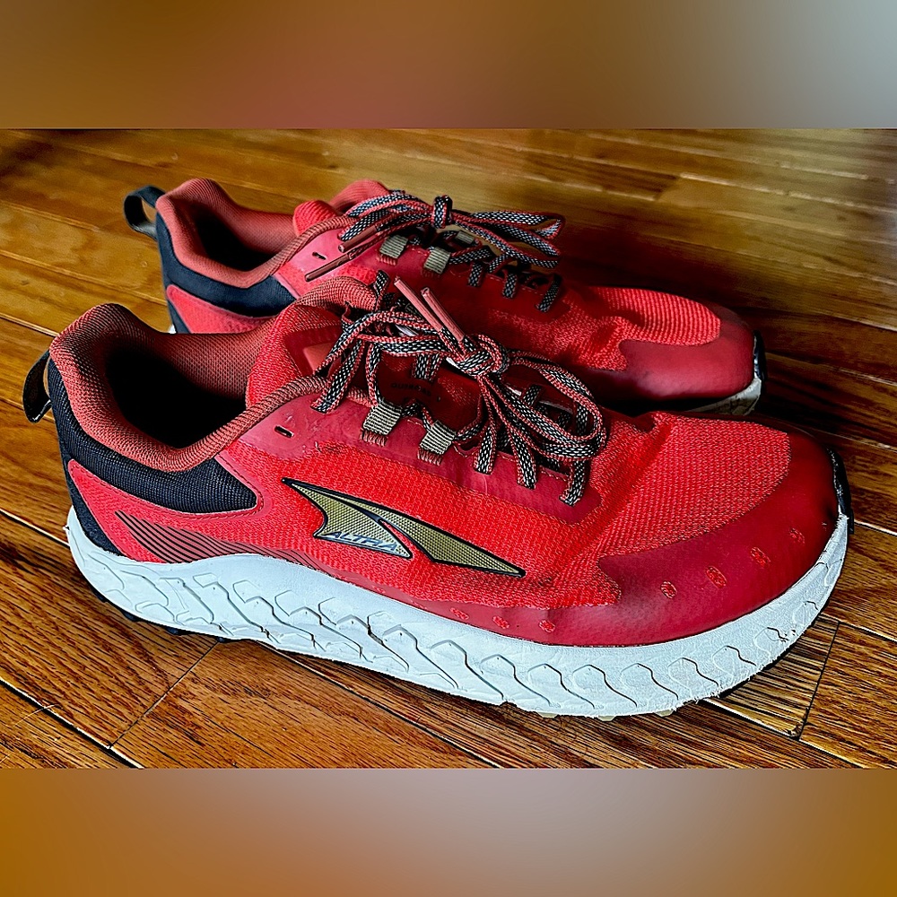 Altra Outroad 2